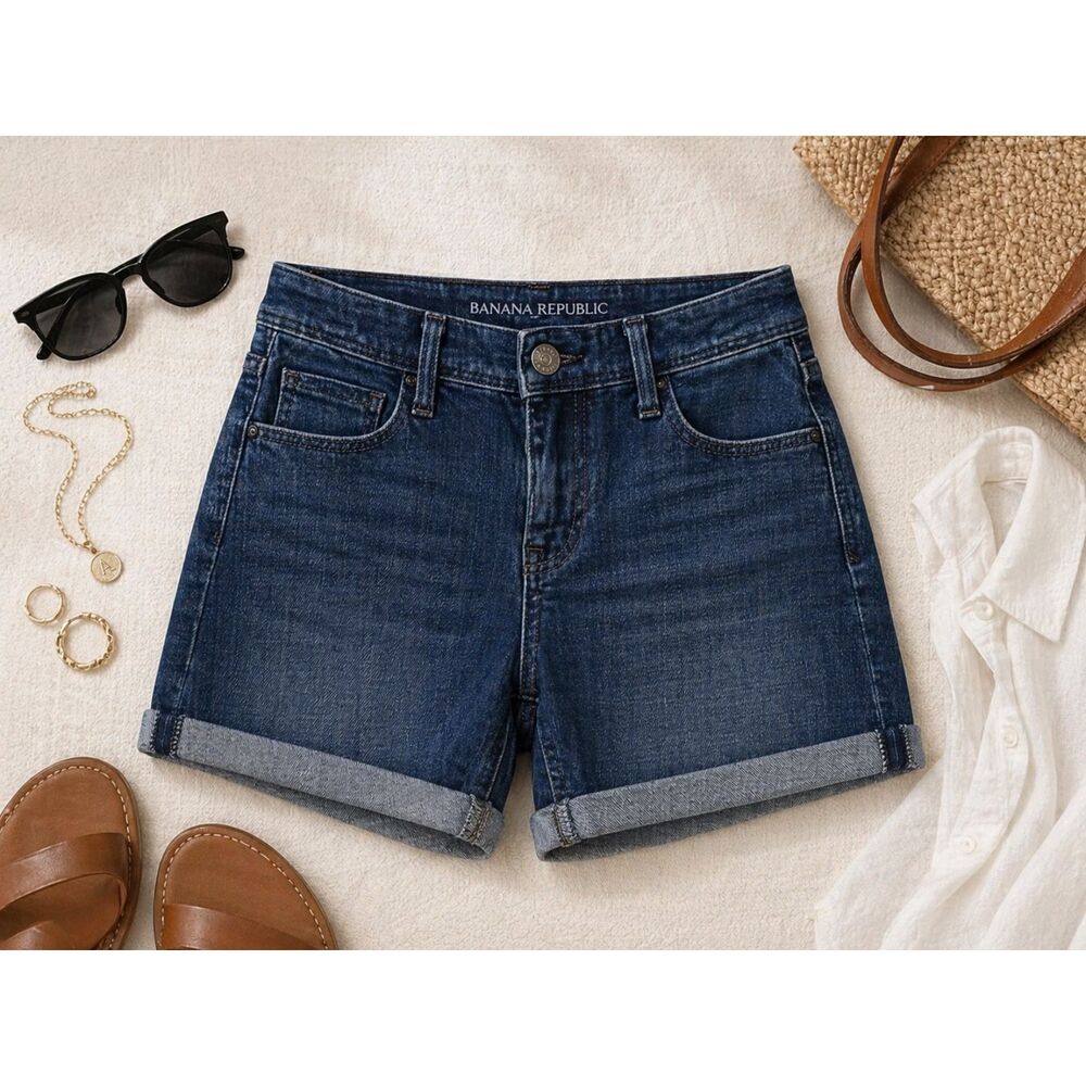 Banana Republic Denim Stretch Cuffed Shorts Women's Size 27 (31") (695)